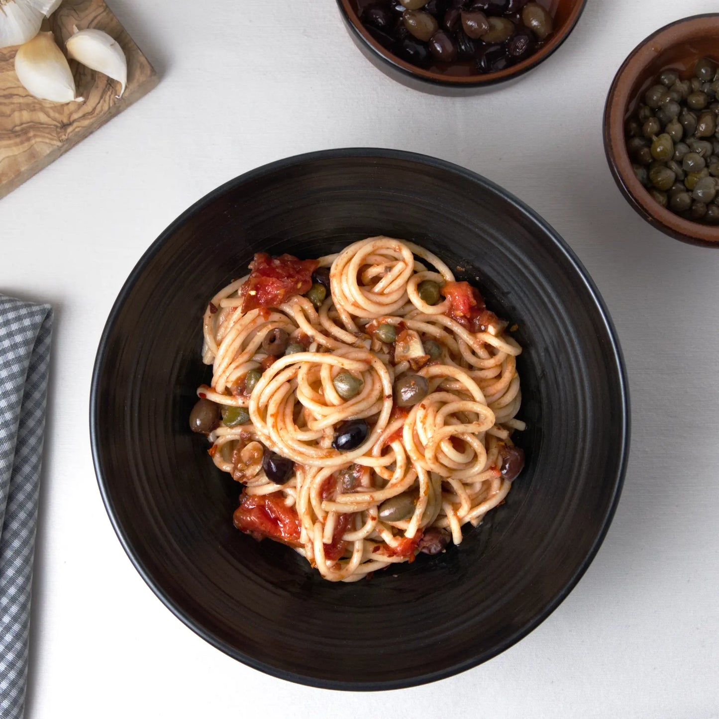 NAPOLI - Spaghetti alla Puttanesca, 8 Portionen